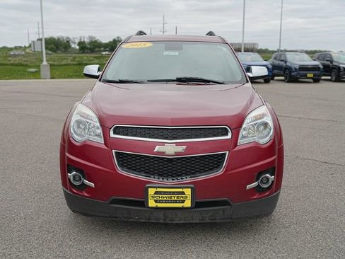 Used 2015 Chevrolet Equinox LT w/ Chrome Appearance Package FWD image 2