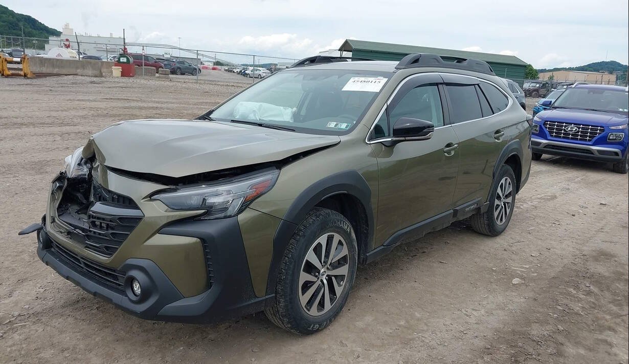 Used 2023 Subaru Outback Premium AWD/4WD image 53