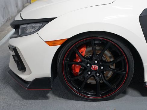 Used 2021 Honda Civic Type R image 6