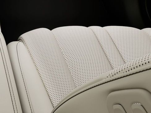 New 2026 Genesis GV80 2.5T Select image 17