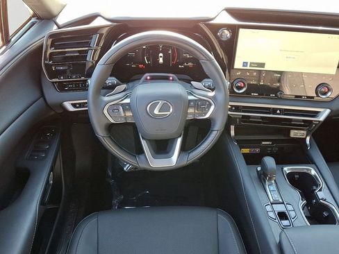 Used 2025 Lexus RX 350 Premium image 12