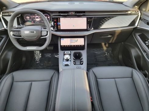 Used 2025 Jeep Wagoneer S Limited image 26