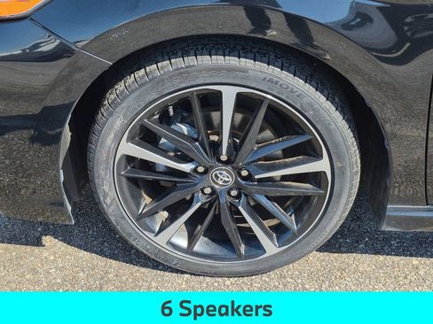 Used 2020 Toyota Camry XSE FWD image 12