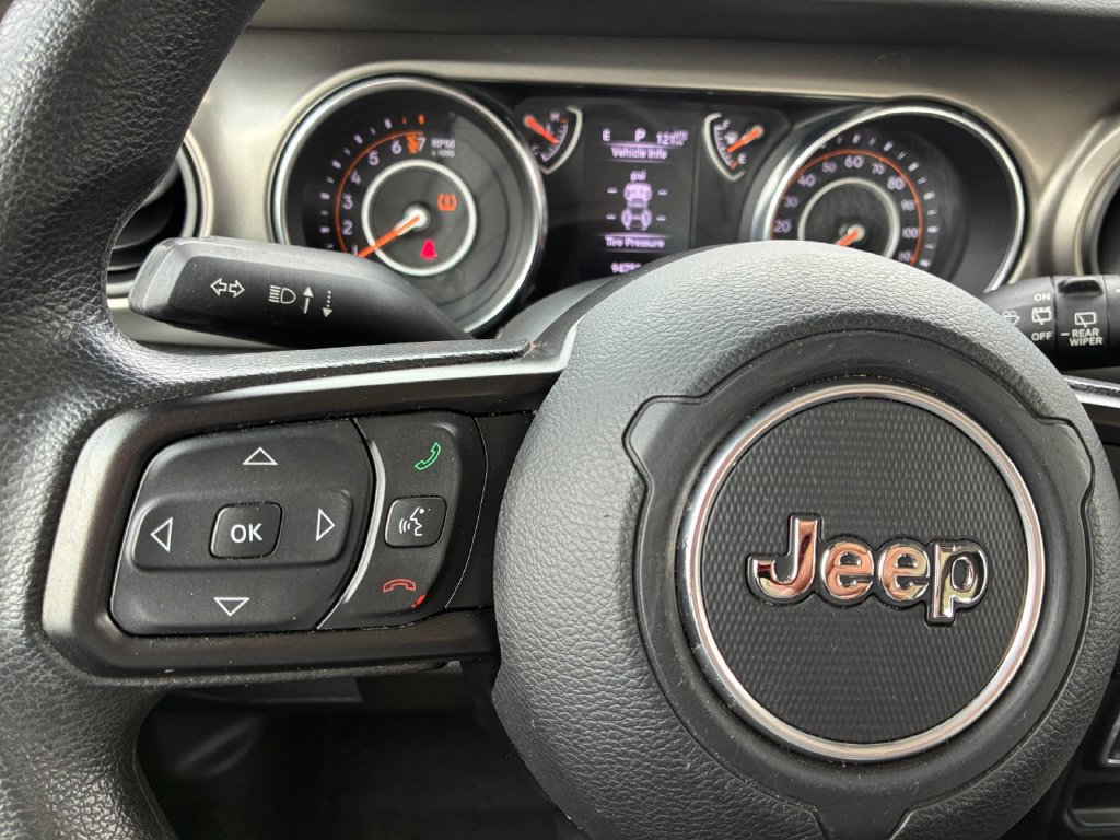 Used 2019 Jeep Wrangler Sport AWD/4WD image 11