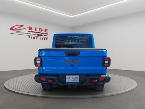 New 2026 Jeep Gladiator Rubicon AWD/4WD image 4