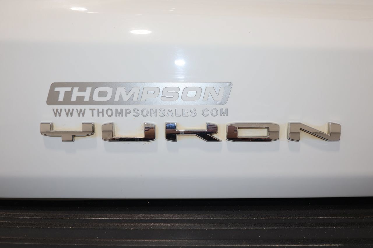 Used 2022 GMC Yukon XL SLT w/ SLT Premium Package AWD/4WD image 37