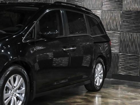 Used 2016 Honda Odyssey EX-L image 9