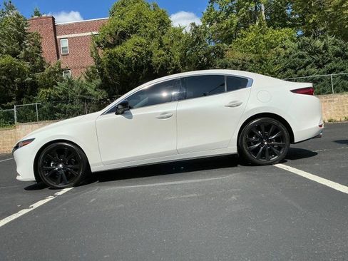 Used 2022 MAZDA MAZDA3 s image 1