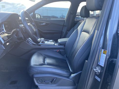 Used 2021 Audi Q7 2.0T Premium Plus w/ Executive Package image 7