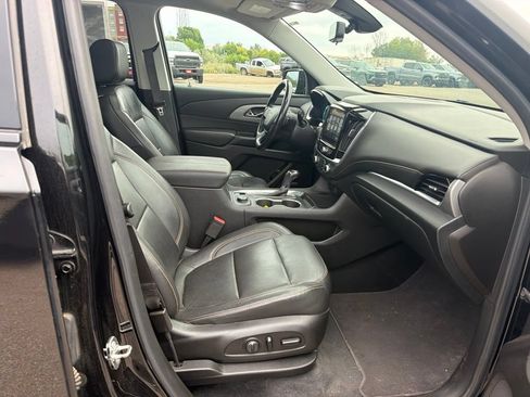 Used 2019 Chevrolet Traverse RS AWD/4WD image 34