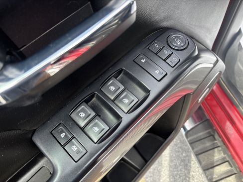 Used 2019 Chevrolet Silverado 2500 LTZ w/ Duramax Plus Package AWD/4WD image 16