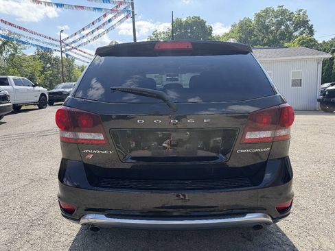 Used 2018 Dodge Journey Crossroad AWD/4WD image 6