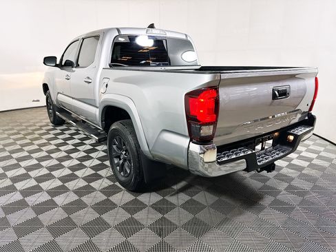 Used 2021 Toyota Tacoma SR5 image 5