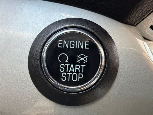 Used 2013 Ford Escape SEL AWD/4WD image 30