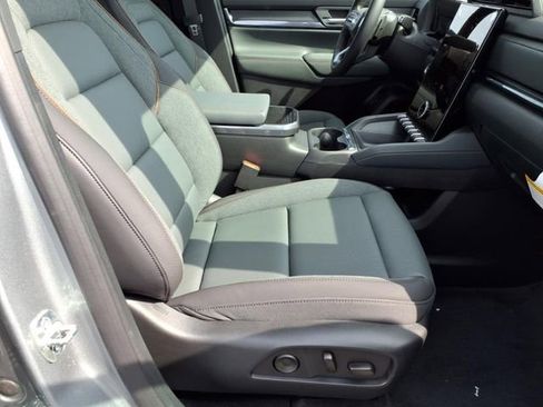 New 2026 GMC Terrain AT4 w/ Convenience Package III image 24