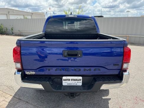 Used 2022 Toyota Tacoma SR5 image 5