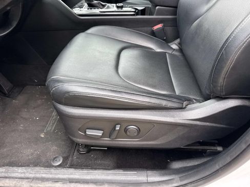 Used 2023 Kia Sportage EX FWD image 16