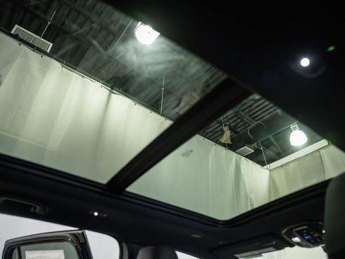 New 2026 Jeep Cherokee Limited image 31