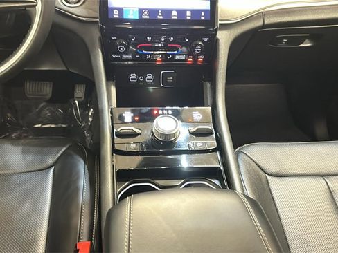 Used 2024 Jeep Grand Cherokee Overland image 20