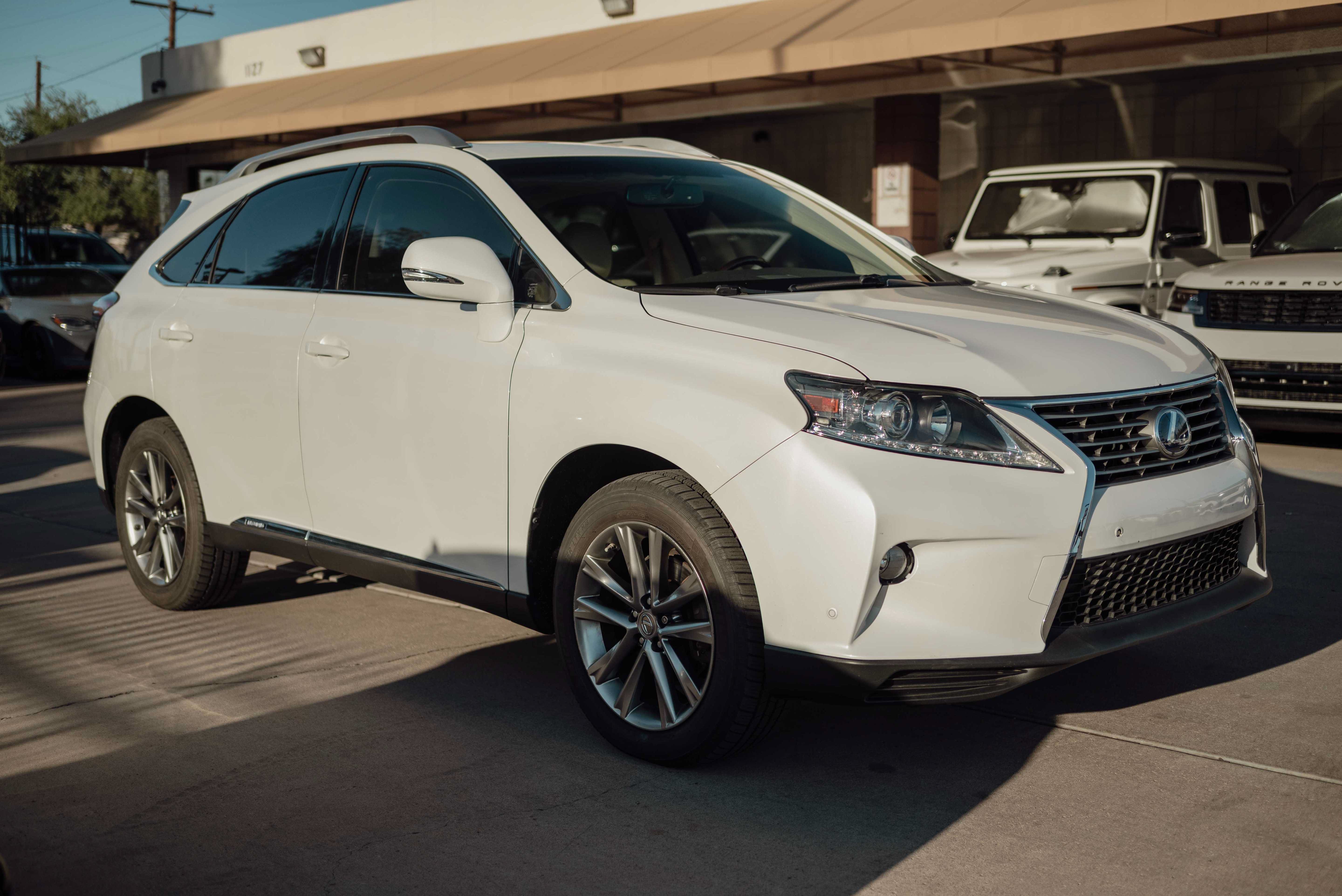 Used 2013 Lexus RX 450h AWD w/ Navigation Pkg image 4