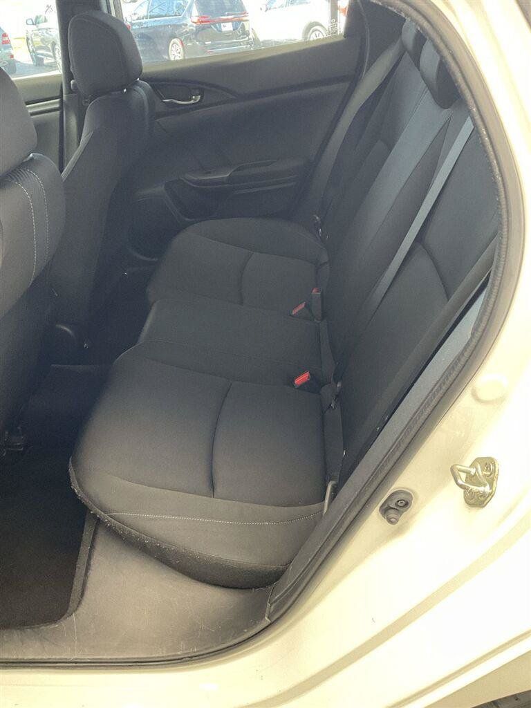 Used 2018 Honda Civic Sport image 10