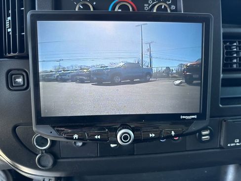 Used 2023 Chevrolet Express 3500 w/ Power Convenience Package RWD image 22