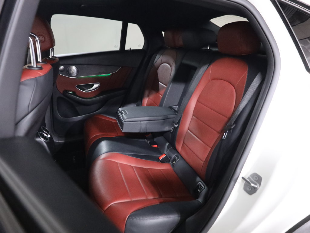 Used 2021 Mercedes-Benz GLC 300 4MATIC Coupe image 32