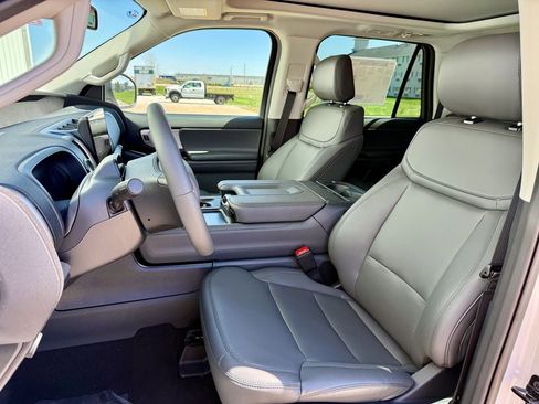 New 2026 Ford Expedition Max Active AWD/4WD image 11