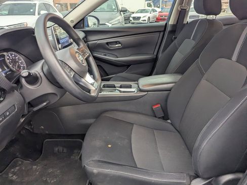 Used 2023 Nissan Sentra SV image 25