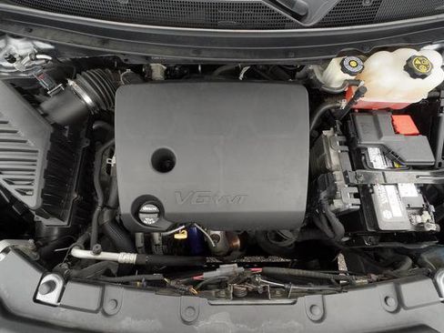 Used 2019 Chevrolet Traverse LS image 10