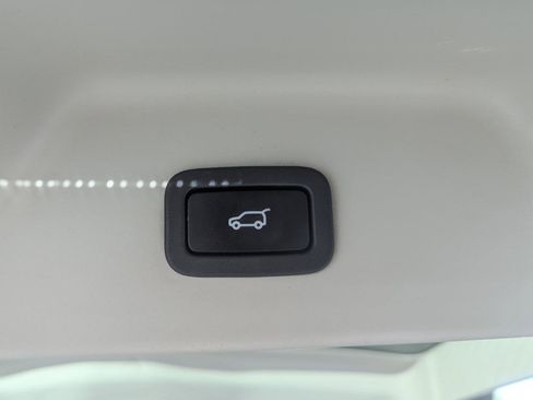 Used 2016 Land Rover Range Rover Supercharged image 61