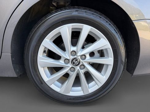 Used 2024 Toyota Camry LE w/ Convenience Package FWD image 11