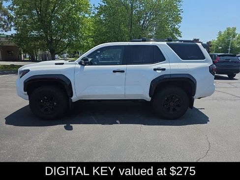 Used 2025 Toyota 4Runner TRD Pro AWD/4WD image 5