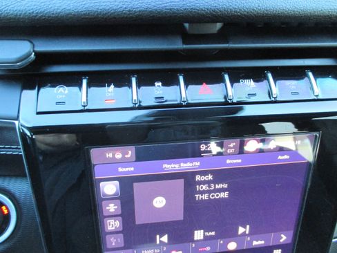 Used 2025 Jeep Grand Cherokee L Laredo w/ Luxury Tech Group I image 18