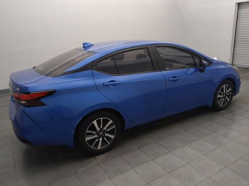 Used 2020 Nissan Versa SV FWD image 10