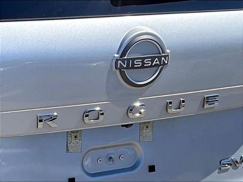Certified 2023 Nissan Rogue SV AWD/4WD image 27