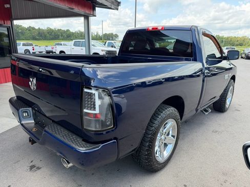 Used 2013 RAM 1500 Express RWD image 4