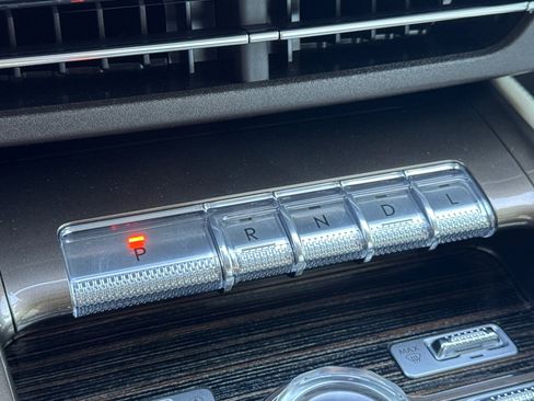 New 2026 Lincoln Nautilus Black Label w/ Jet Appearance Package image 20