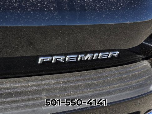 Used 2021 Chevrolet Suburban Premier w/ Premium Package image 10