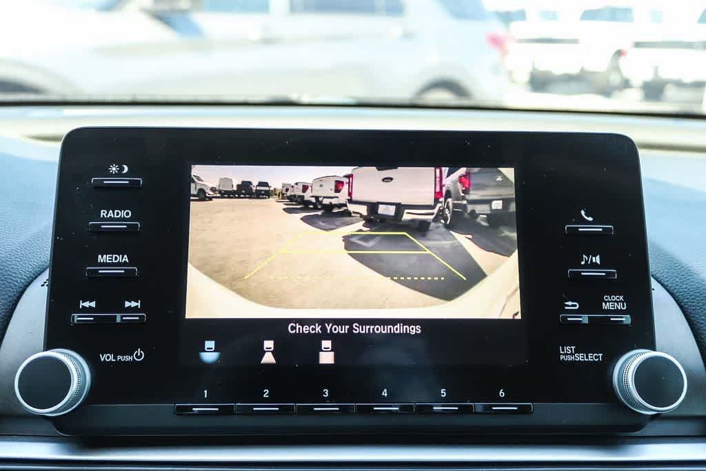 Used 2018 Honda Accord LX image 25