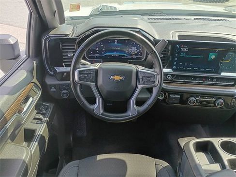 Certified 2024 Chevrolet Silverado 2500 LT image 11