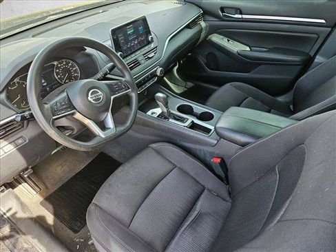 Used 2022 Nissan Altima 2.5 SV image 8