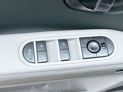 New 2026 Hyundai Ioniq 5 Limited RWD image 18