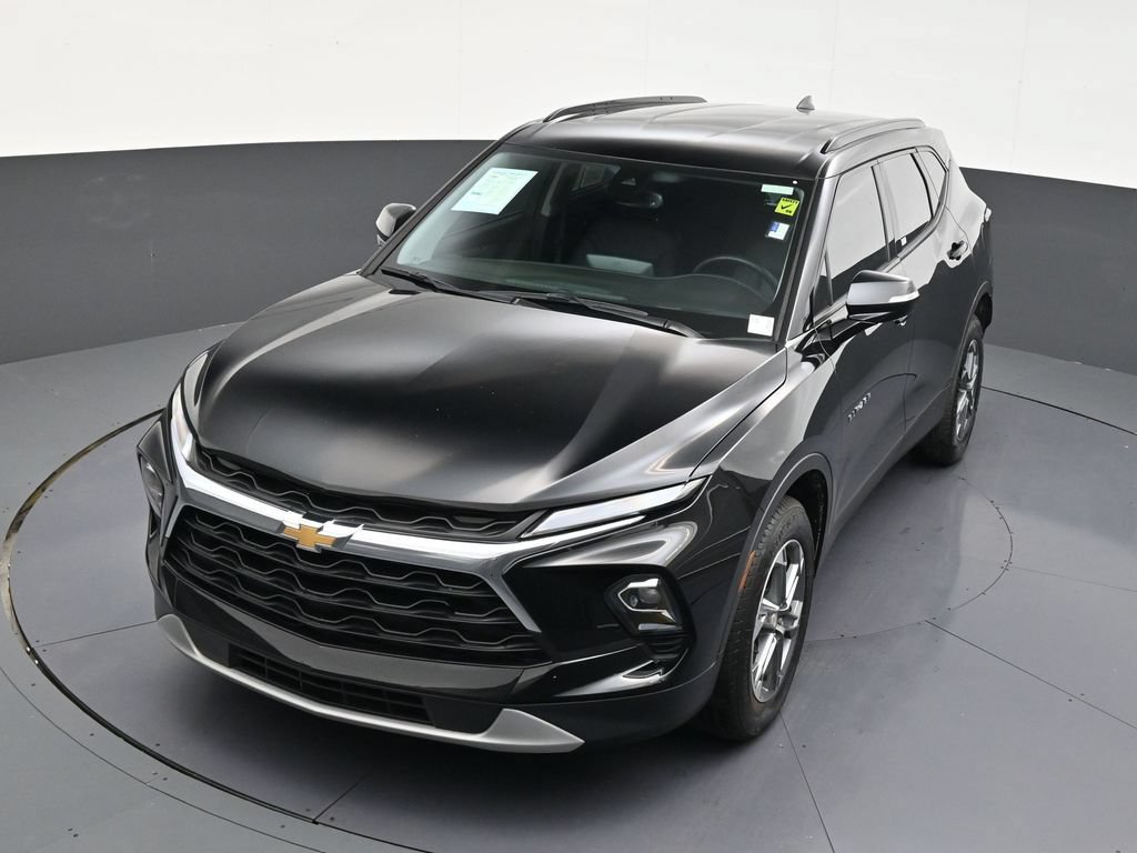 Used 2024 Chevrolet Blazer LT FWD image 21