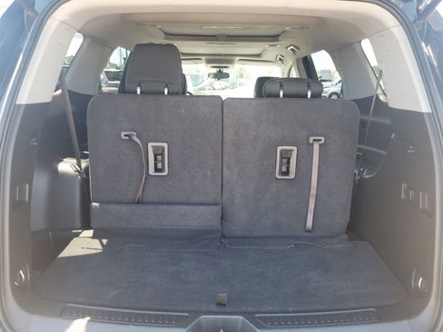 Used 2017 GMC Acadia SLE w/ Driver Alert Package I FWD image 16