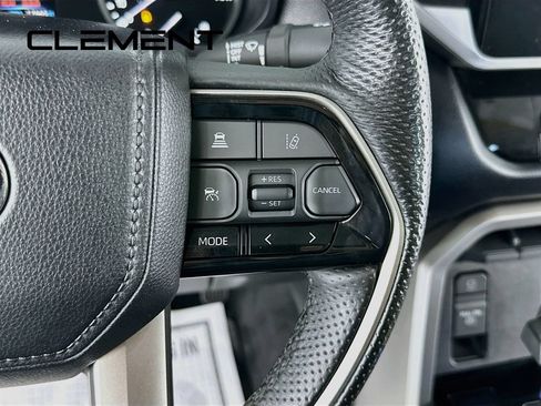 Used 2024 Toyota Tundra SR5 w/ SR5 Premium Package AWD/4WD image 17