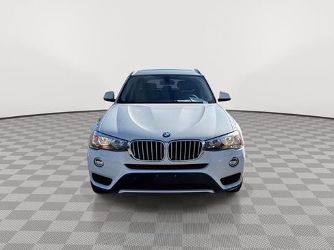 Used 2017 BMW X3 xDrive28i image 3