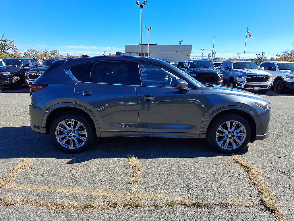 Used 2024 MAZDA CX-5 AWD 2.5 S w/ Premium Package image 11