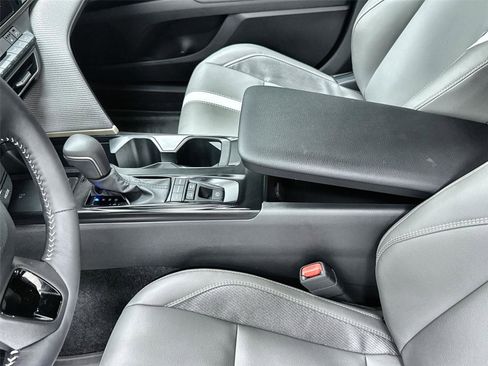 Used 2026 Toyota Camry SE w/ Convenience Package AWD/4WD image 18