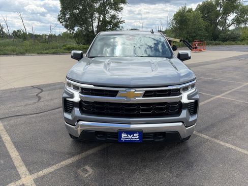 Used 2026 Chevrolet Silverado 1500 LT AWD/4WD image 2
